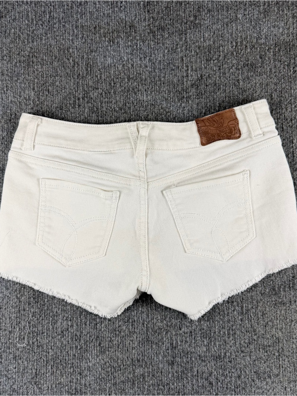Paris Blues Cut Off Jean Shorts Womens Size 5 30W White Short Shorts Booty Short - Picture 2 of 9